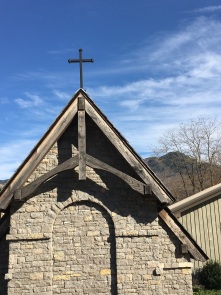 outside-chapel